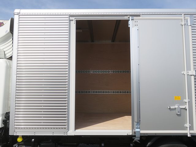 中古トラック 三菱ふそうアルミバン #7