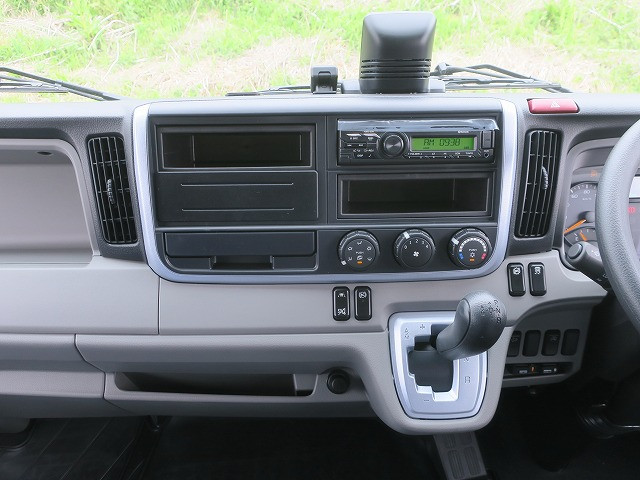 中古トラック 三菱ふそうアルミバン #14