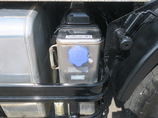 中古トラック UDトラックストラクタヘッド #12