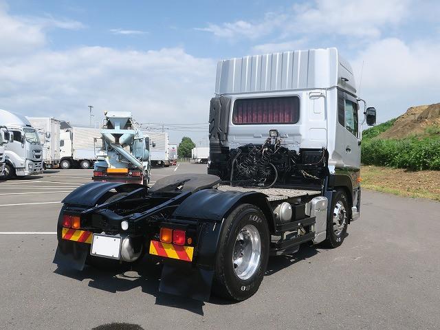 中古トラック UDトラックストラクタヘッド #3