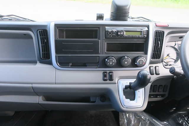 中古トラック 三菱ふそうアルミバン #13