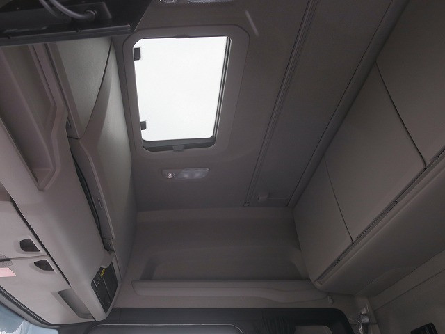 中古トラック スカニアトラクタヘッド ＃24