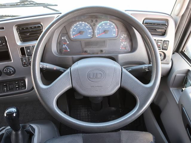 中古トラック UDトラックスアルミウィング #15