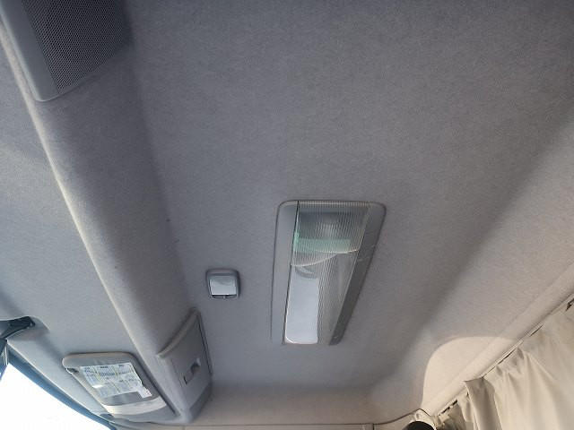 中古トラック UDトラックスアルミウィング #24