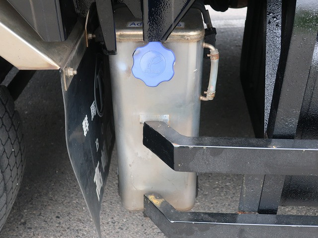 中古トラック UDトラックス平ボディアルミブロック #11