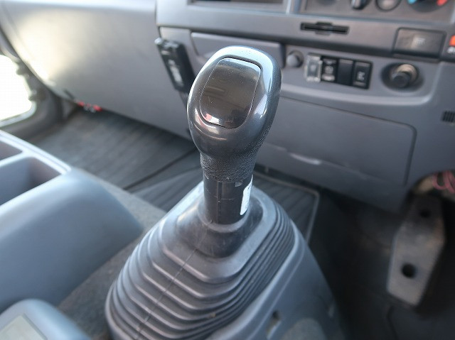 中古トラック いすゞクレーン付平ボディ #18