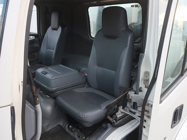 中古トラック いすゞパッカー車（塵芥車） ＃23