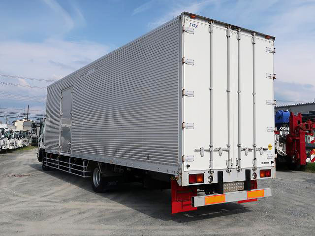 中古トラック いすゞアルミバン #4