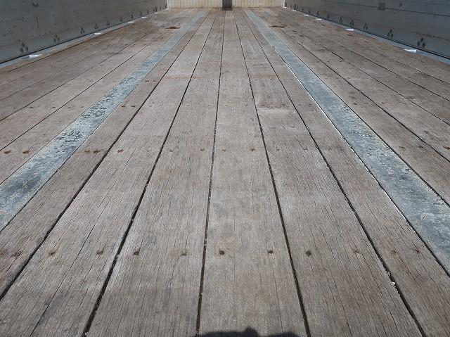 中古トラック 三菱ふそうクレーン付平ボディ ＃9