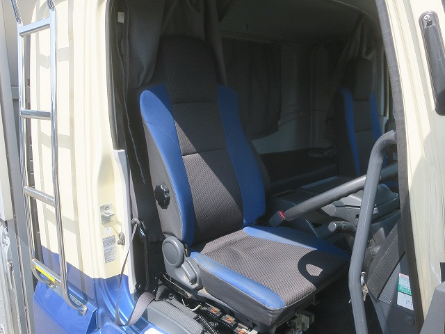 中古トラック いすゞアルミウィング #13