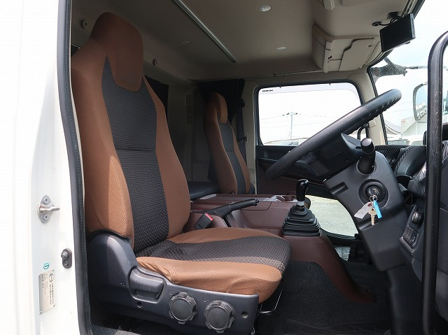 中古トラック 日野冷凍バン ＃12