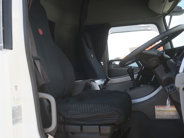 中古トラック UDトラックストラクタヘッド #14