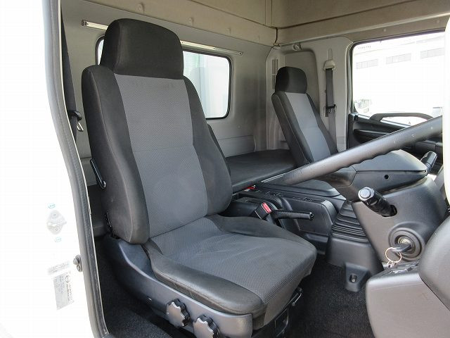 中古トラック 日野アルミウィング ＃11