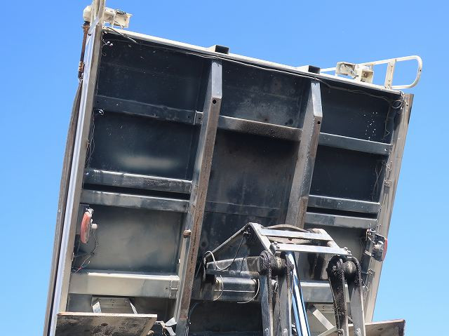 中古トラック いすゞダンプ ＃9