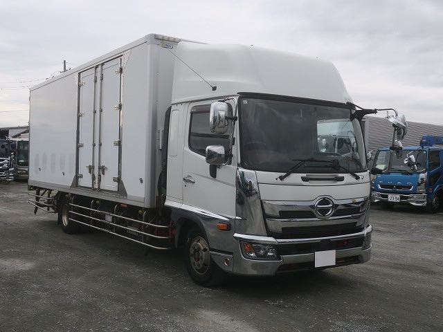 中古トラック 日野冷凍バン #2