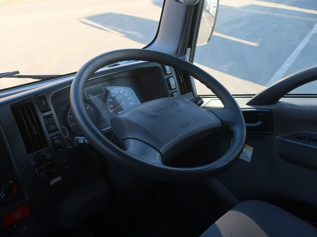 中古トラック いすゞアルミバン ＃15