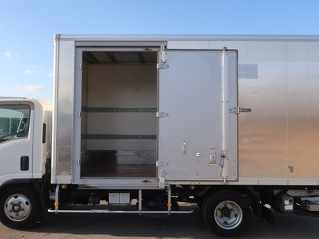 中古トラック いすゞアルミバン ＃7