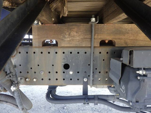 中古トラック いすゞクレーン付平ボディ #12