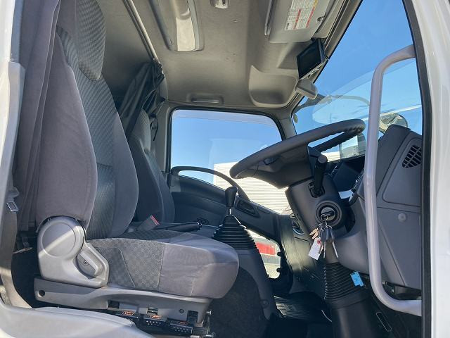 中古トラック いすゞクレーン付平ボディ #15