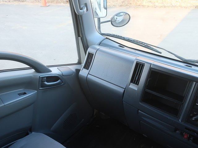 中古トラック いすゞアルミバン ＃11