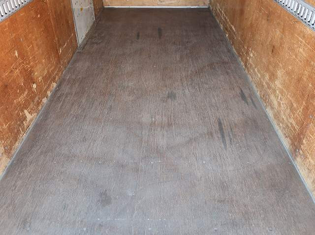 中古トラック いすゞアルミバン ＃6