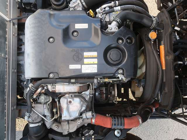 中古トラック いすゞアルミバン ＃9