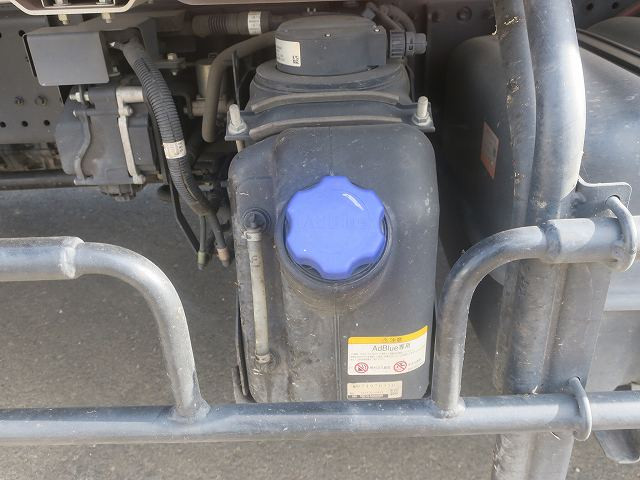 中古トラック いすゞパッカー車(塵芥車) #11