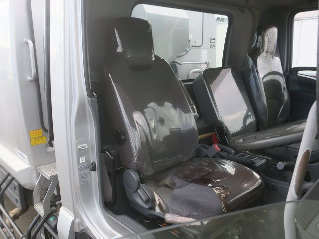 中古トラック いすゞパッカー車(塵芥車) #13