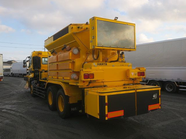 中古トラック UDトラックス除雪塩カリ散布車 ＃4