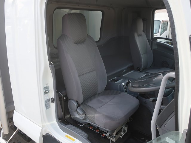 中古トラック いすゞアルミウィング ＃15